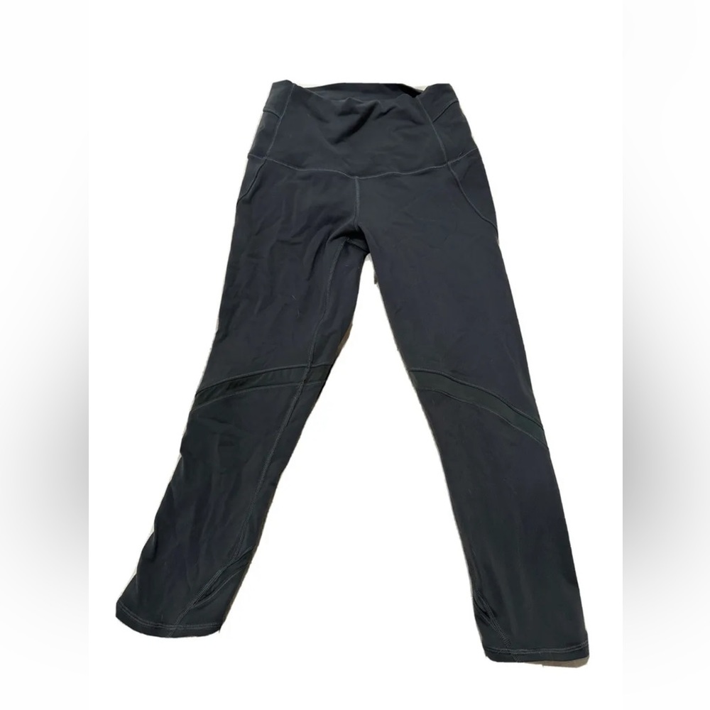 Grey lululemon crop leggings women’s size 4